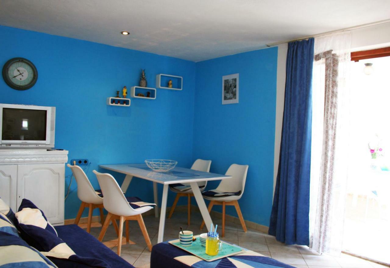 Apartment Azriel Vir Ngoại thất bức ảnh